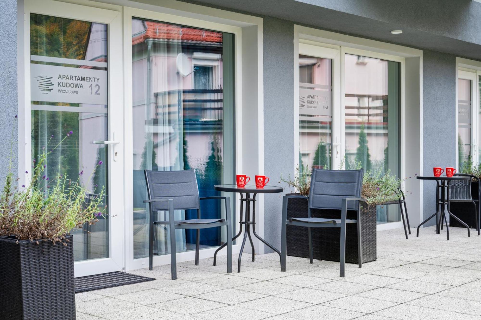 Apartamenty Wczasowa - Komfort Z Narciarnia Kudowa-Zdrój Pokoj fotografie