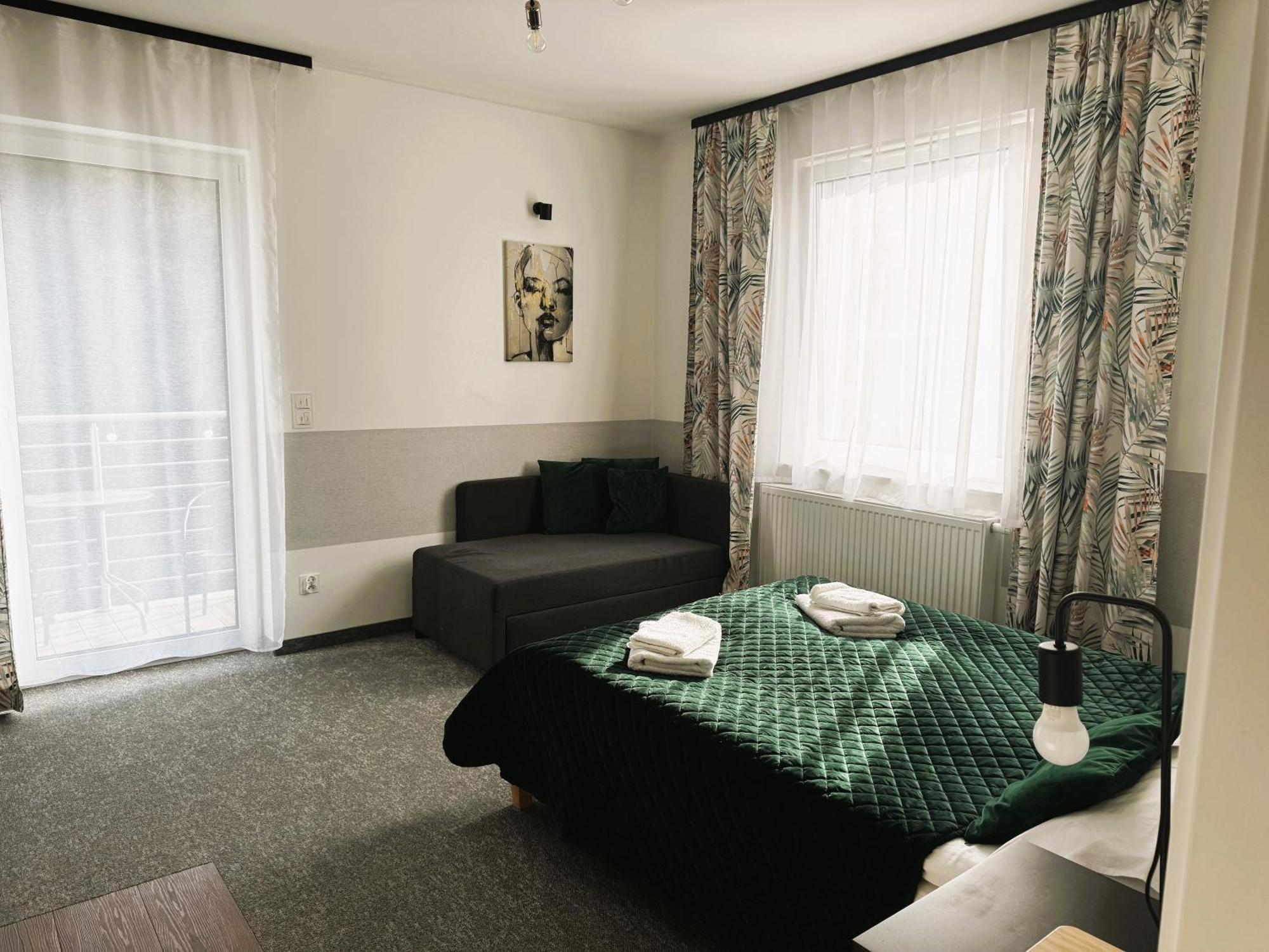 Apartamenty Wczasowa - Komfort Z Narciarnia Kudowa-Zdrój Exteriér fotografie